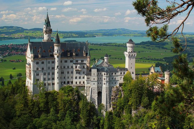 Frankfurt Super Saver: Neuschwanstein Castle and Rothenburg Day Trip - Coach ride along the Romantic Road: the payoff is the setup