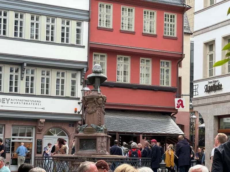 Frankfurt: Walking tour between St. Paul's Church, Main & Old Town flair in German - Key things to look forward to