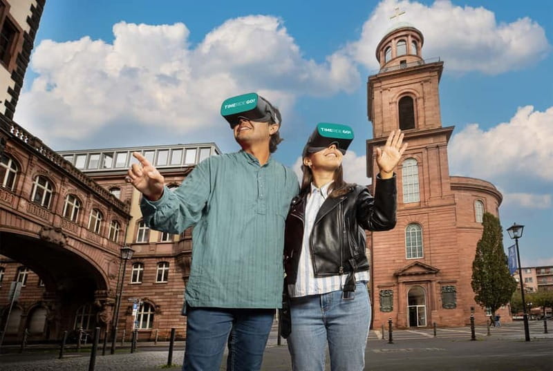 Frankfurt: Walking Tour - discover the city with VR glasses - VR glasses plus walking: how the TimeRide format lands in Frankfurt