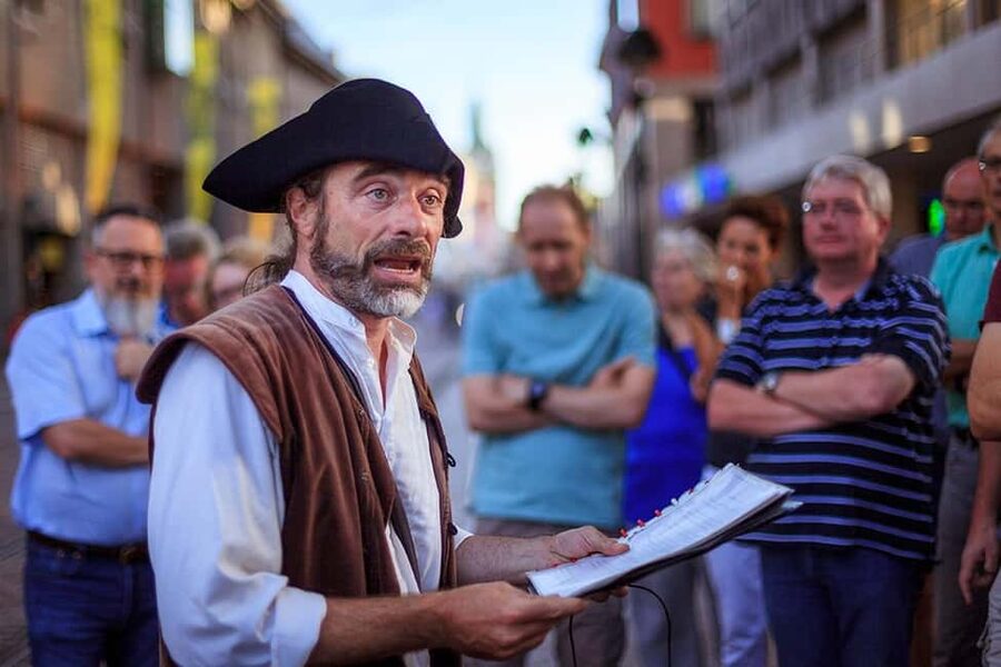 Freiburg: Acting tour "Witches, Torture, Stake" with Historix-Tours - Freiburg’s witch hunts, told as street theater
