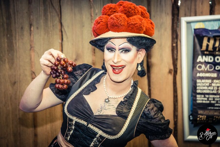 Freiburg: City Walking Tour with Drag Queen Betty BBQ - Price and value: why $40 can make sense here