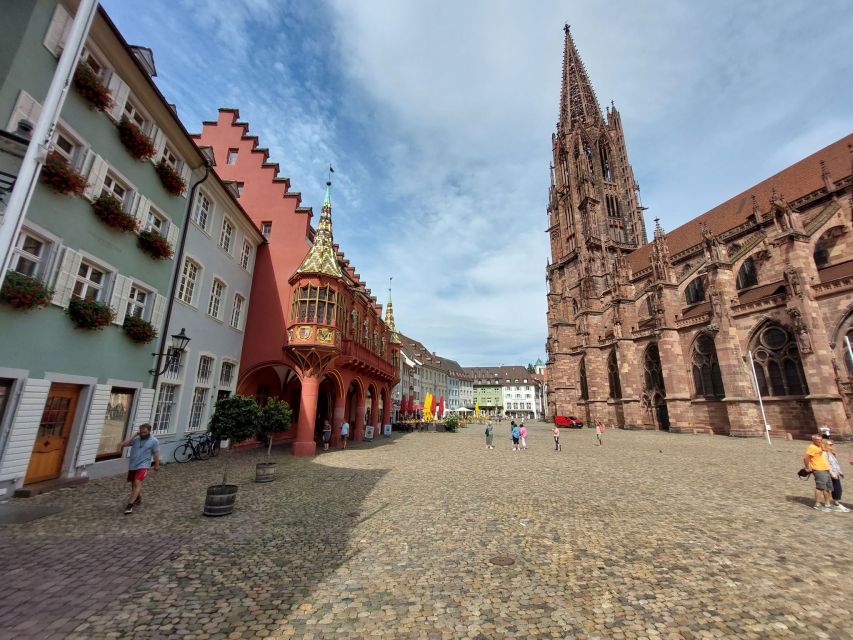 Freiburg: Walking and Strolling the Historic Center - Historisches Kaufhaus facades: reading character and symbolism on everyday buildings