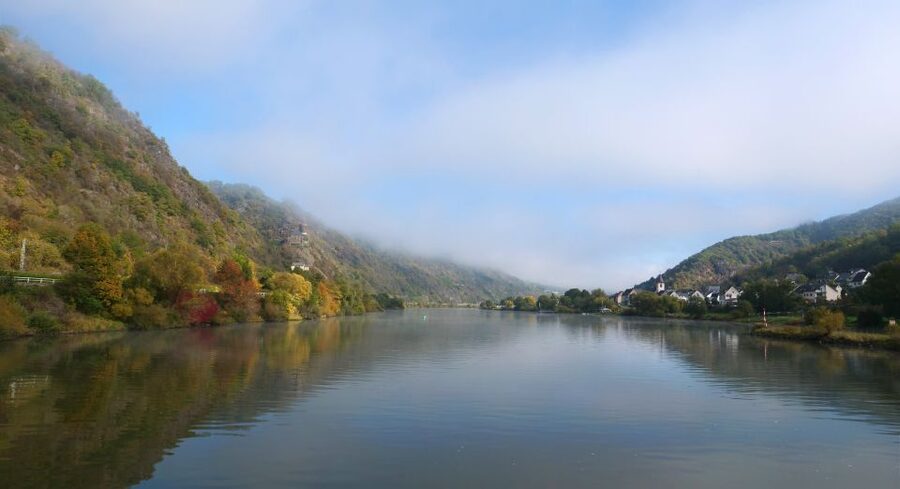 From Alken: Return Day Trip by Boat to Cochem - Who this day trip suits best, and who should skip it