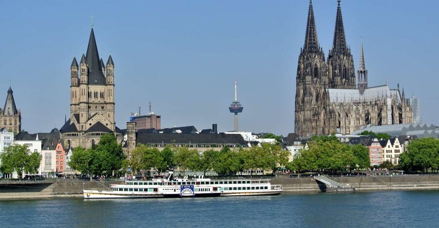 From Amsterdam: Cologne Private Sightseeing Tour - Why a private Cologne day from Amsterdam feels smarter than DIY