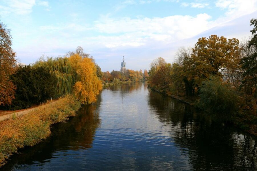From Berlin: Historical Gems of Potsdam Private Day Trip - Getting to Potsdam from Alexanderplatz without the hassle