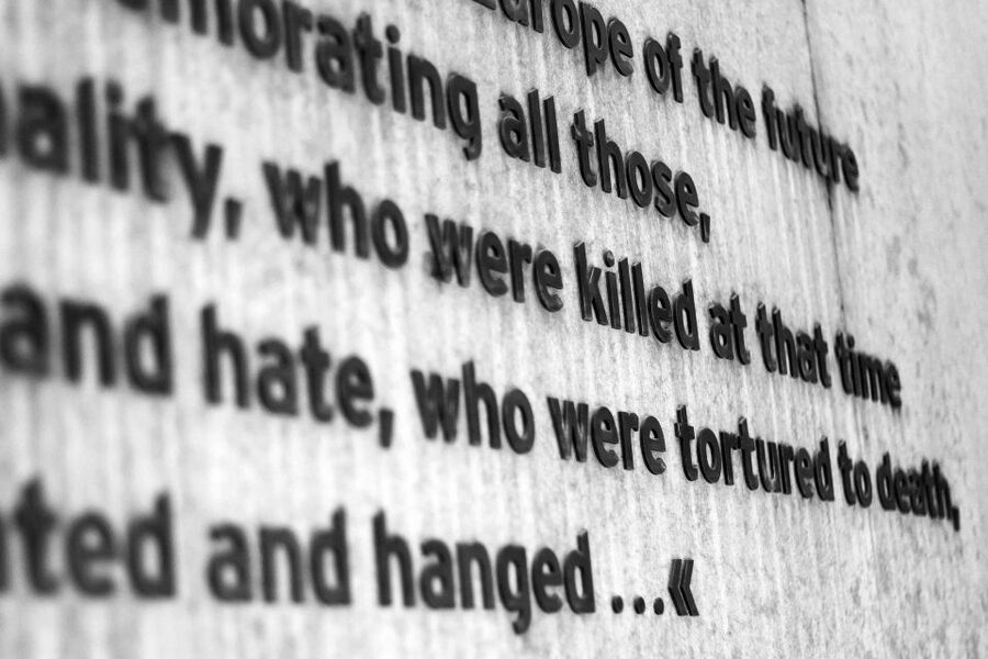 From Berlin: Licensed Sachsenhausen Tour with max. 15 people - Entering the memorial: why the early context matters