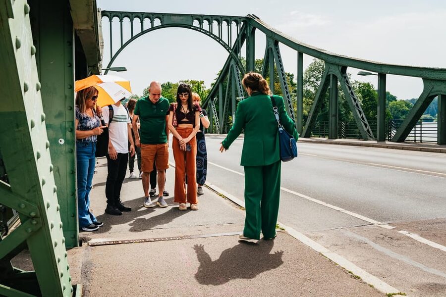 From Berlin: Potsdam and Sanssouci Palace Tour with Entry - Potsdam orientation in motion: why the bus part matters