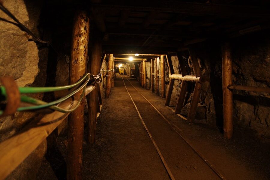 From Leipzig: Day-Trip to the Ore Mountains - Visiting a visitor mine: getting a practical feel for mining life
