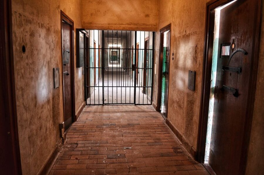 From Munich: Dachau Memorial Site Tour in Spanish - Why a Spanish Guided Visit Changes Everything at Dachau
