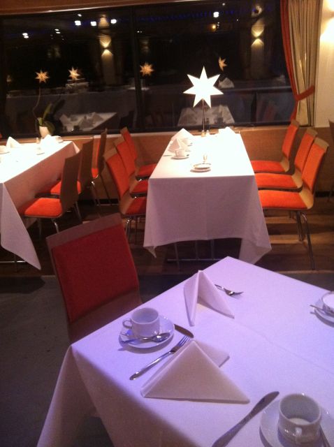 From Rüdesheim: 2-hour Christmas Boat Tour on the Rhine - From Rüdesheim Pier 12 to a Rhine Christmas cruise