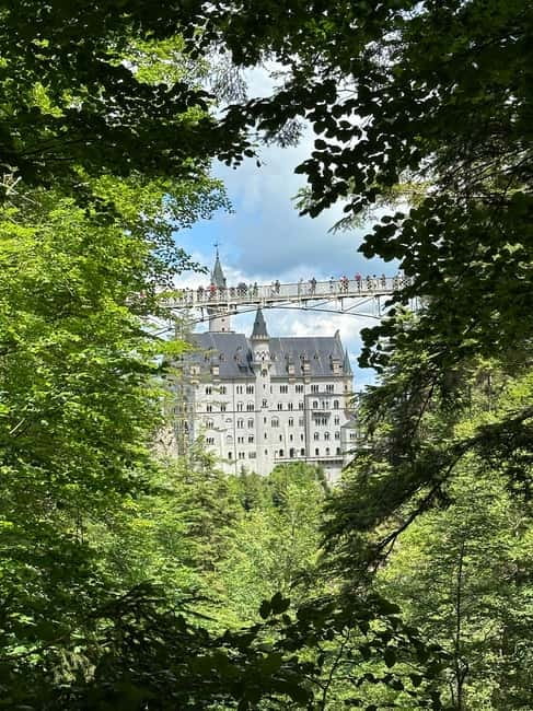 From Zurich: Neuschwanstein Castle Private Tour with Lunch - Key things to love on this Neuschwanstein private day trip