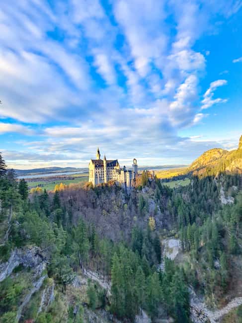 Füssen to Neuschwanstein Castle - Guided Scenic Tour - Why walking from Füssen makes Neuschwanstein click