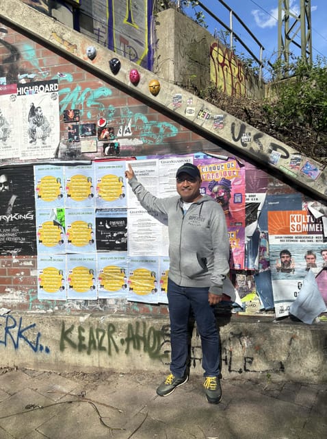 German guided insider tour of Hamburg's Schanzenviertel - Street art, graffiti, and the meaning behind the walls