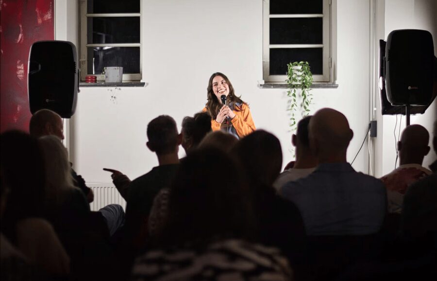 GET UP Comedy in Hamburg - Life is too short not to laugh! - Why GET UP Comedy is a smart Hamburg night out