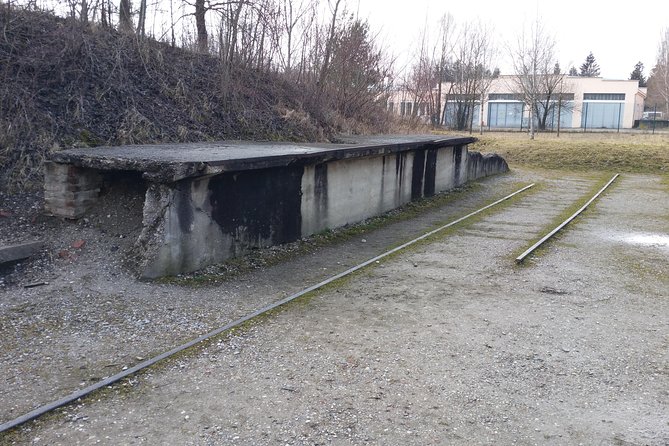 Guided Dachau Concentration Camp Memorial Site Tour with Train from Munich - Timing: how the half-day really flows