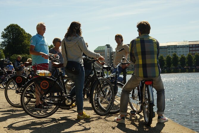 Guided Hamburg City Bike Tour - What guides do best: stories, pacing, and local tips