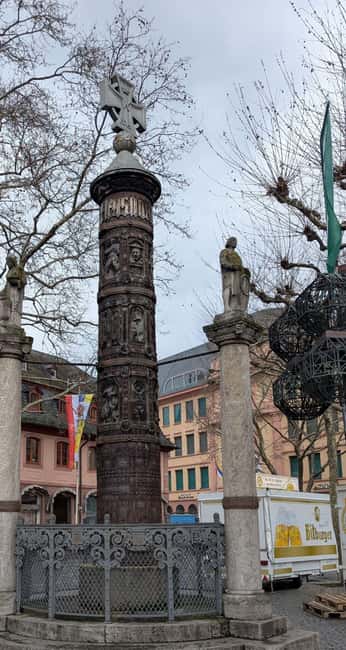 Guided tour in Mainz on the Rhine in german and english - The church stops that make Mainz feel like Mainz