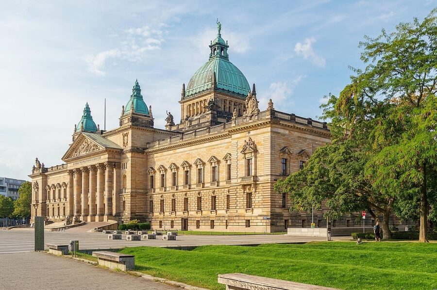 Guided tour of the Federal Administrative Court in Leipzig - Meeting in the Foyer: How to Prepare So You Don’t Miss Entry