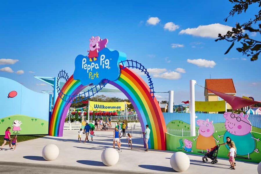 Günzburg: LEGOLAND® Deutschland & PEPPA PIG Park Ticket - Lines, crowds, and the smart way to plan rides