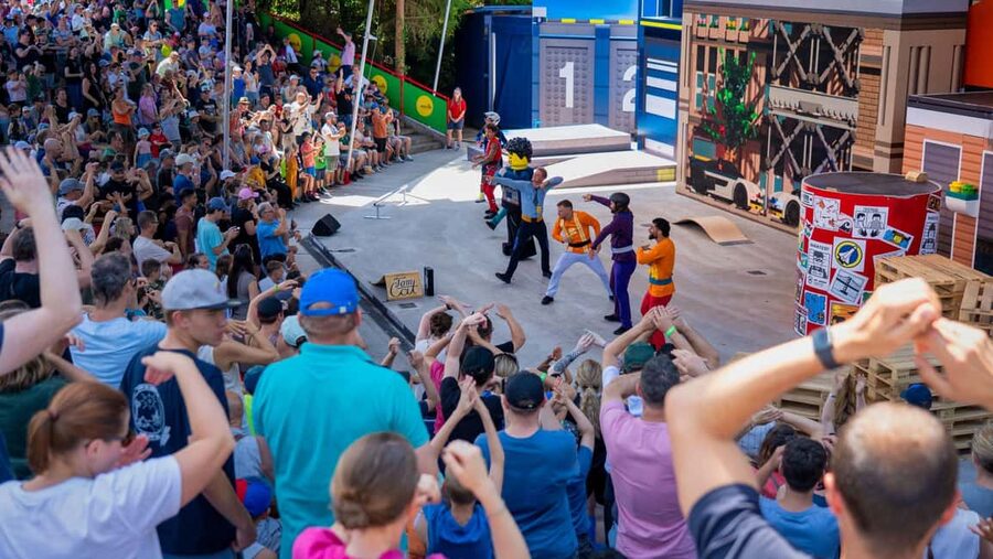 Günzburg: LEGOLAND® Deutschland Resort Admission Ticket - NINJAGO World: Fast, Loud, and Built for Kids Who Want Action
