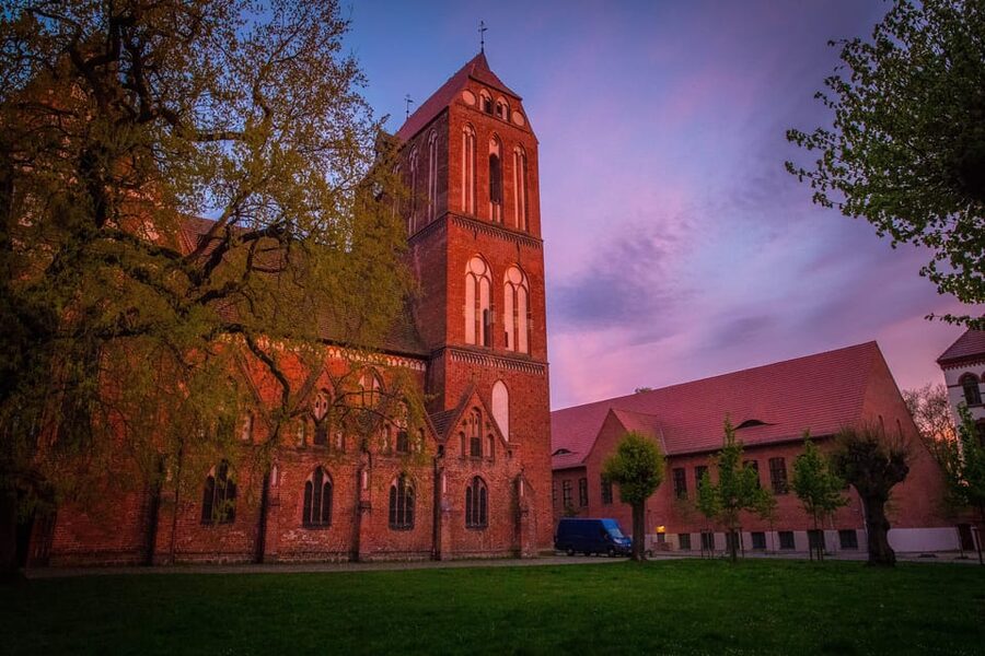 Güstrow: Night watchman tour by lantern light - Güstrow’s old town on foot: what you’ll see and feel