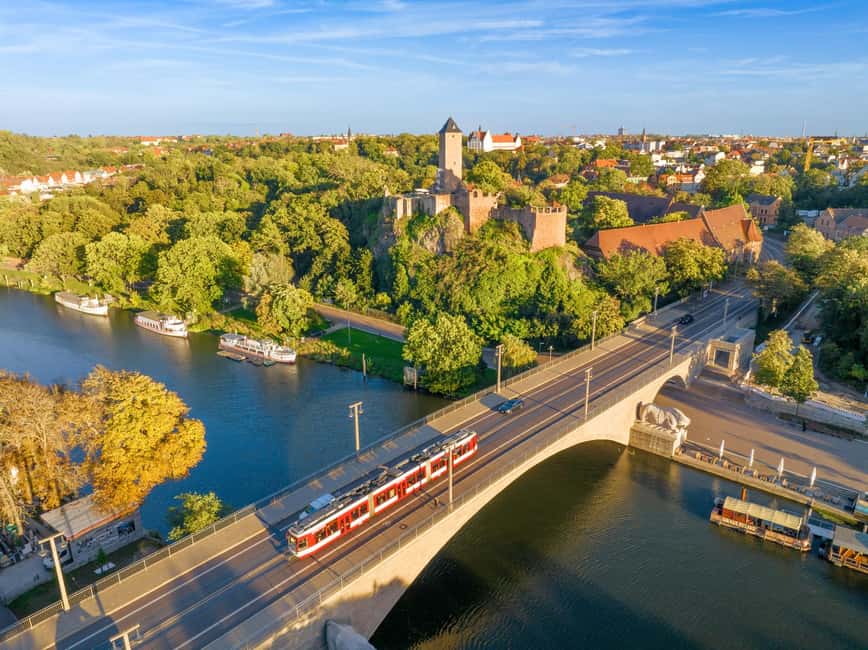 Halle (Saale) : Die Stadtrundfahrt mit dem Bus - The Audioguide experience: how to make it work from your seat