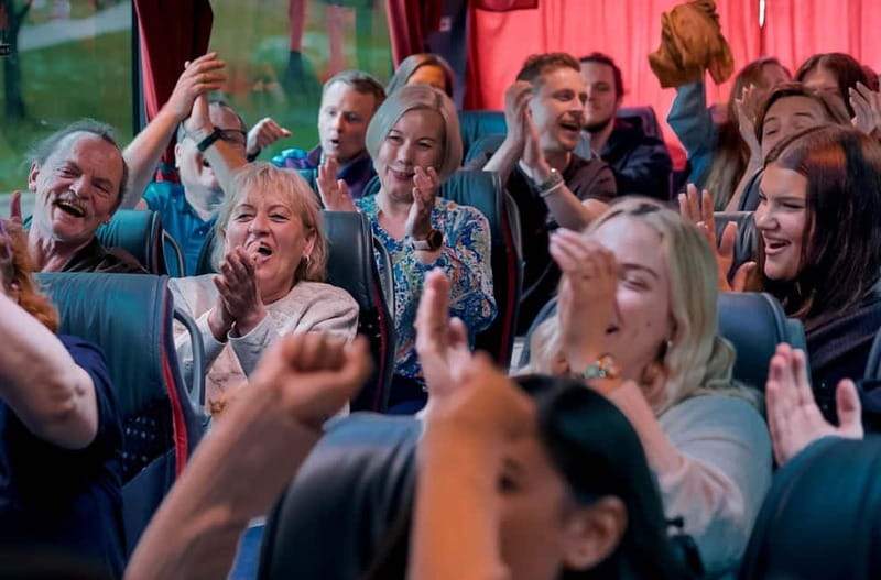Hamburg: 1.5-Hour International Karaoke Bus Tour - Key things I’d circle before you go