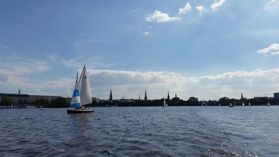 Hamburg: 1.5-Hour Sailing Sightseeing Tour on Aussenalster - Landmarks You May Spot Along the Alster River