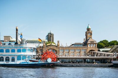 1-Hour Harbor Sightseeing Cruise with HafenCity