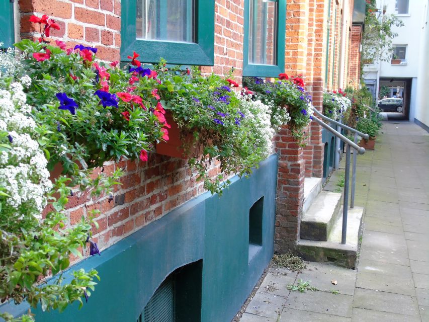 Hamburg: 2-Hour St. Georg Walking Tour - Key things that make this St. Georg tour worth your time