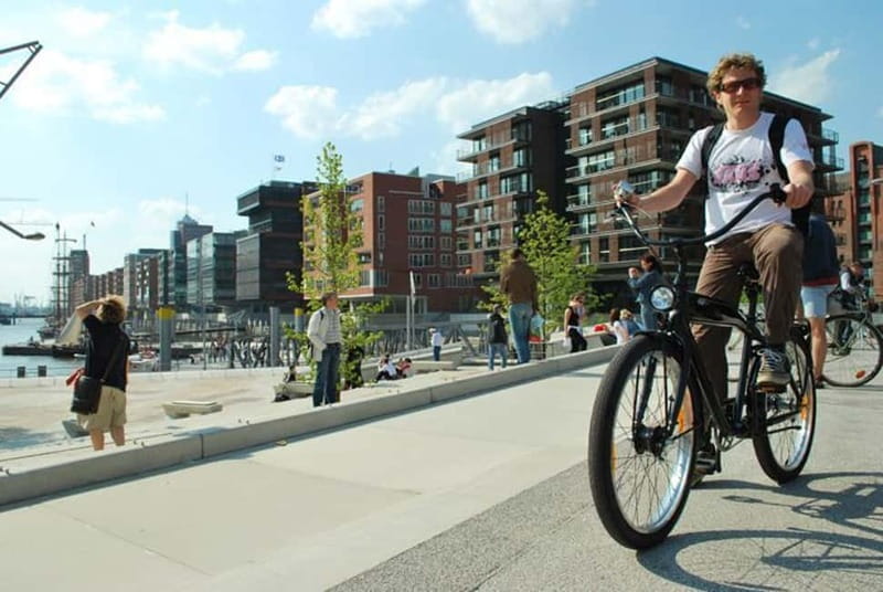 Hamburg 3-Hour Bike Tour - St. Pauli Meets the Bike Shop, Then the City Unfolds