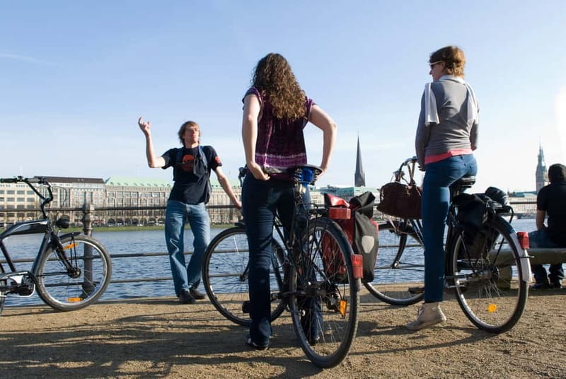 Hamburg 3-Hour Bike Tour - HafenCity and the Elbe Look: Modern Hamburg Shows Up