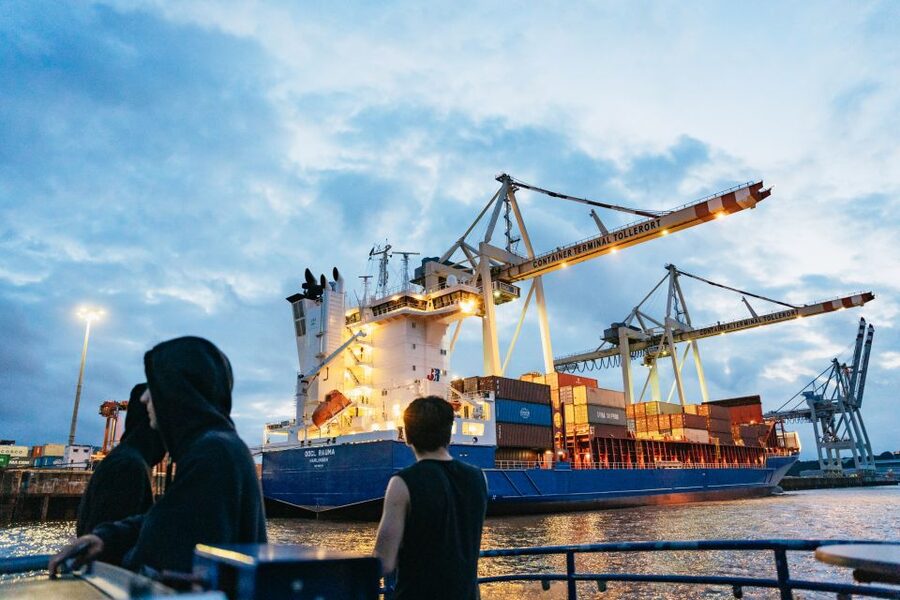 Hamburg: 90-Minute Evening Lights Harbor Cruise - Speicherstadt by Tide: The UNESCO Moment You’ll Wait For