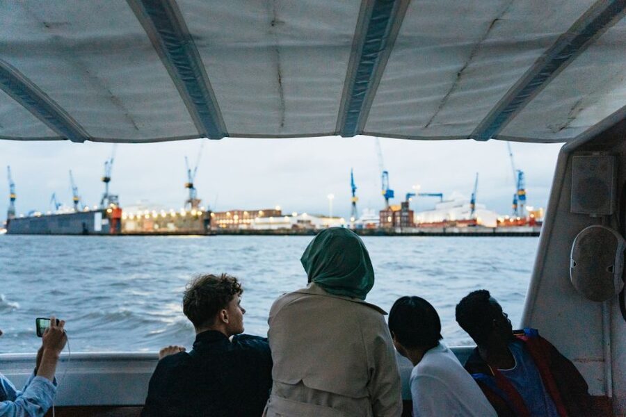 Hamburg: 90-Minute Evening Lights Harbor Cruise - Elbphilharmonie and HafenCity Views at Sunset