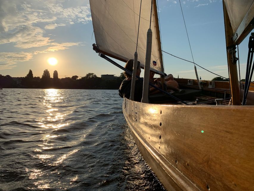 Hamburg: Alster River Sailboat Tour with Sundowner - Weather Reality Check: Rain, Wind, and What the Rules Mean