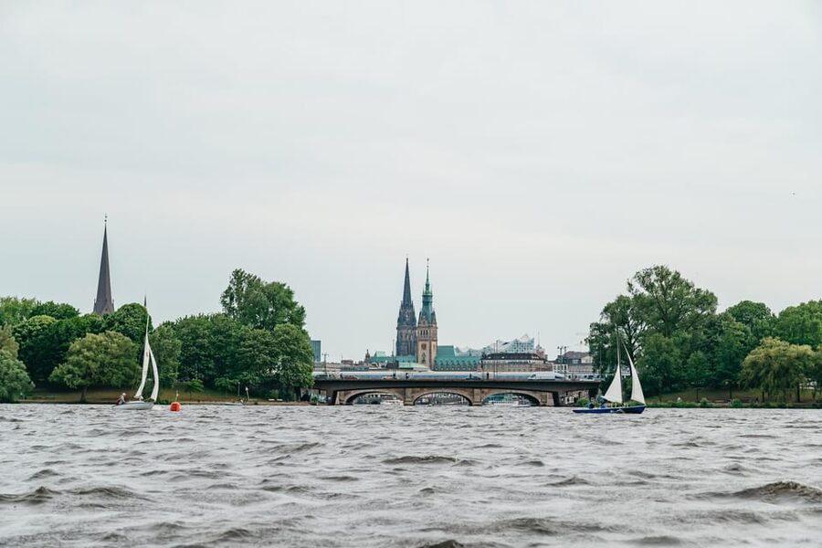 Hamburg: Alster River Sailing Tour on a 2-Masted Sailboat - What you actually do onboard (it is not a sit-and-stare cruise)