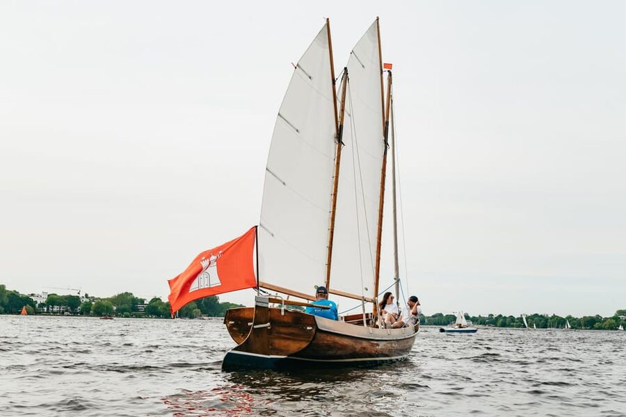 Hamburg: Alster River Sailing Tour on a 2-Masted Sailboat - Why these river angles make the sights feel different