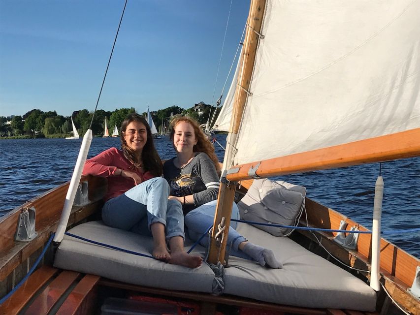 Hamburg: Alster River Sailing Tour on a 2-Masted Sailboat - Price and value: is $45 for 90 minutes actually fair?