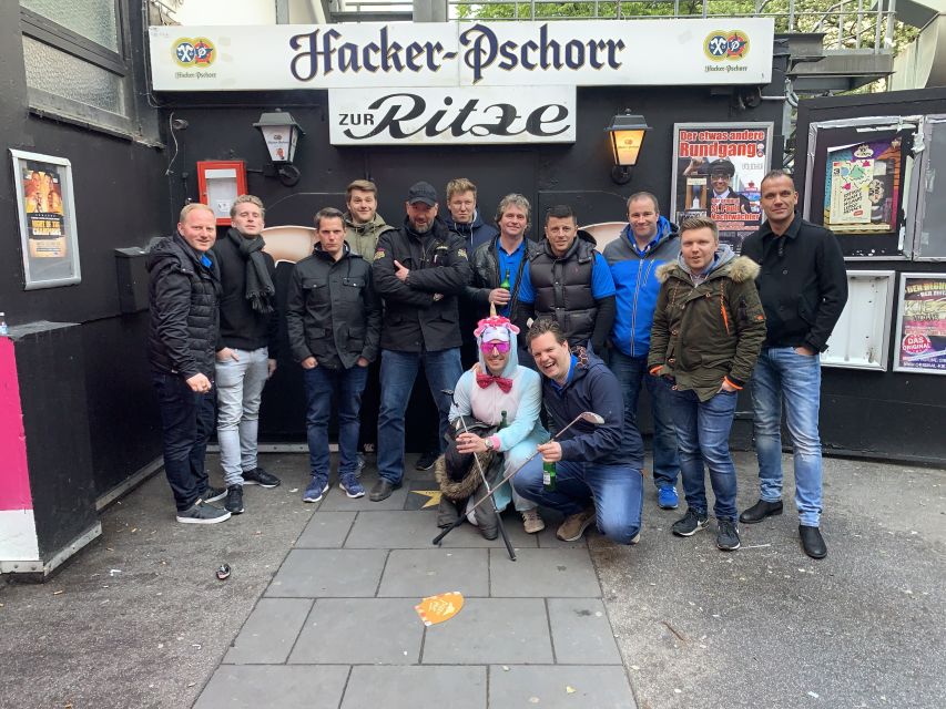 Hamburg: Die große Reeperbahn Tour mit den Kiezjungs - Quick hits on the St. Pauli Reeperbahn tour