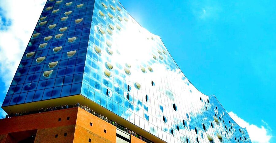 Hamburg: Elbphilharmonie Plaza, Highlights & Surroundings - Key things you should know before you go