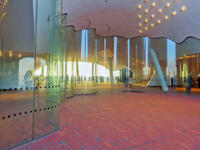 Hamburg: Elbphilharmonie Plaza, Highlights & Surroundings - The Elbphilharmonie Tube stop, where the guide puts the pieces together