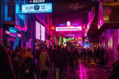 In the Footsteps of “Olivia” Reeperbahn Tour