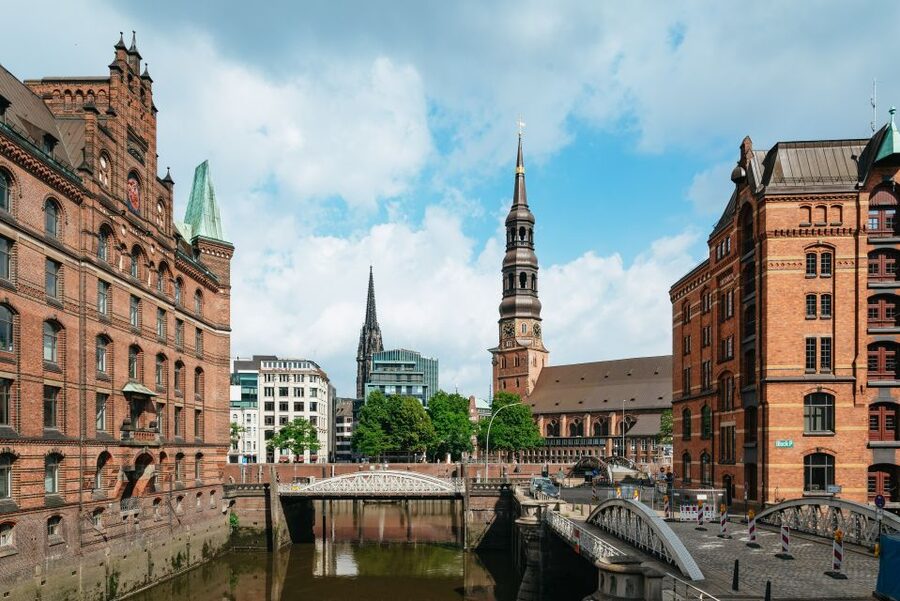 Hamburg: Line A Sightseeing Hop-On Hop-Off Bus Tour - The Reeperbahn: Hamburg’s loud, famous street