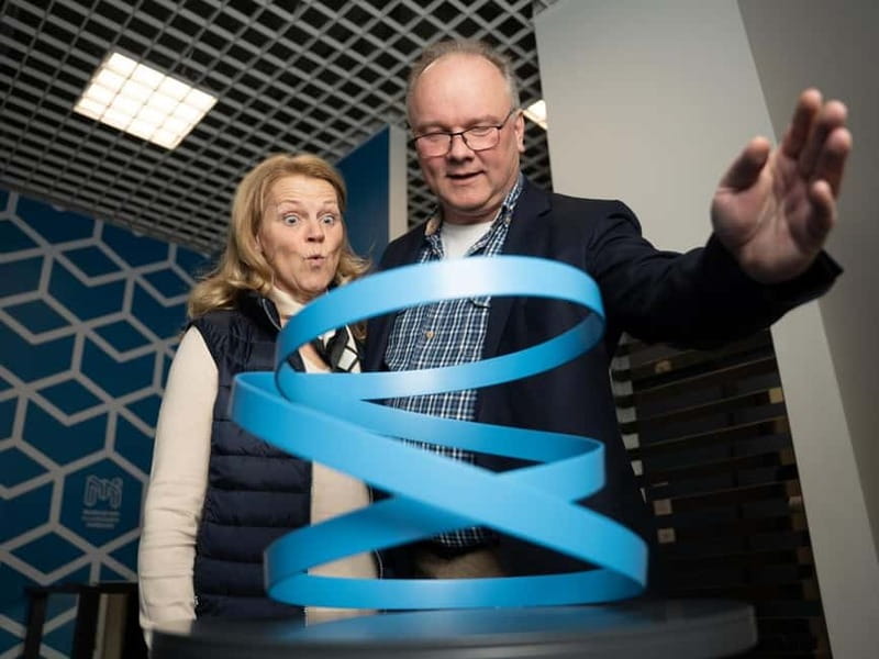 Hamburg: Museum of Illusions Ticket - Photo Opportunities That Actually Deliver Unique Pictures