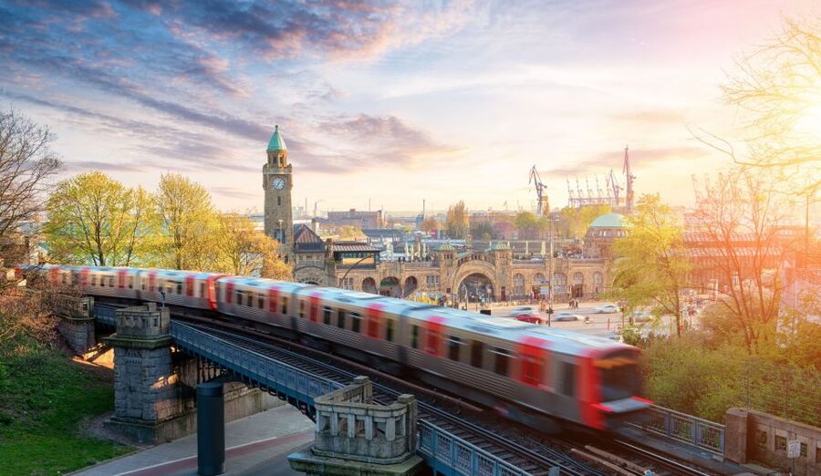 Hamburg: Old Town Highlights Private Walking Tour - Key highlights to know before you go