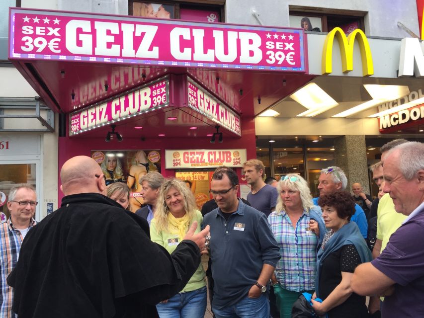 Hamburg: Original Kiez Tour in German with Eddy Kante - The Udo Lindenberg Connection at Cafe Keese