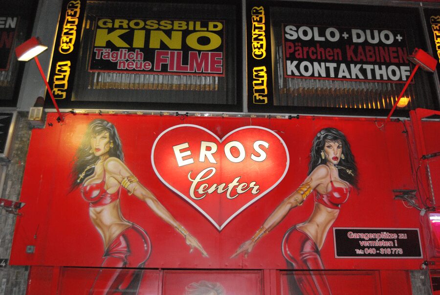 Hamburg: Private 1.5-Hour Walking Tour of St. Pauli - Reeperbahn stories and red light district context, without the awkwardness