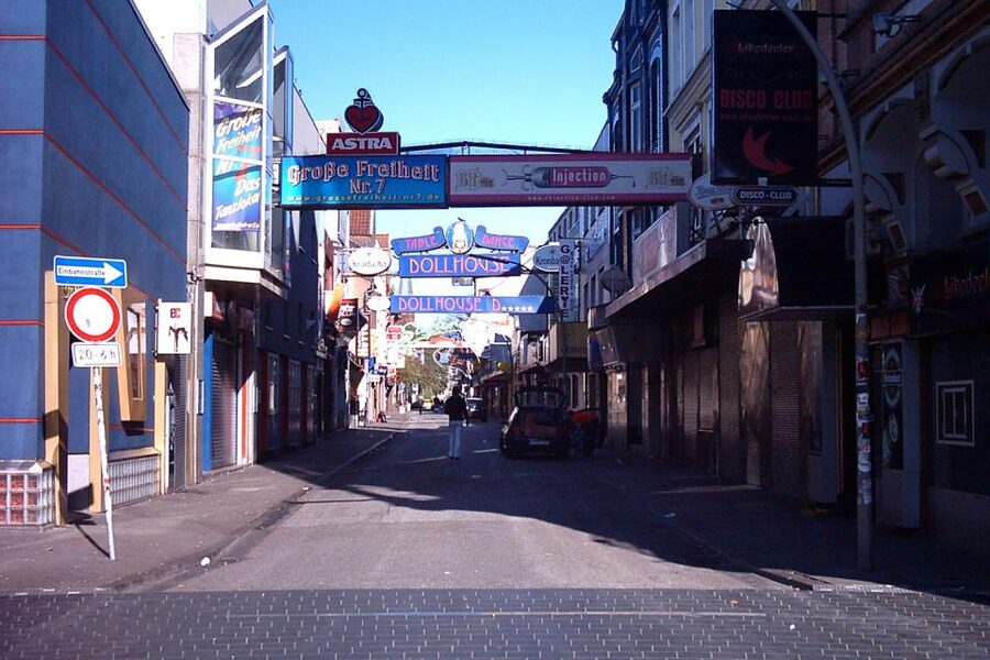 Hamburg: Private 75-Minute Tour of St. Pauli - Key things you should notice on this St. Pauli private walk