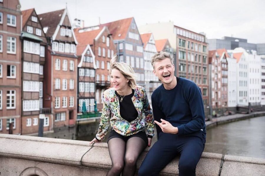 Hamburg: Private Couples' Photoshoot and Walking Tour - A private couples photo walk that doesn’t treat you like a prop