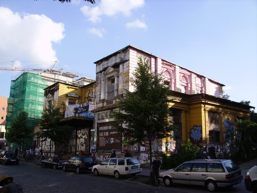 Hamburg: Private Tour - Schanzenviertel & Karolinenviertel - Meeting at Sternschanze and the 2-hour walking rhythm